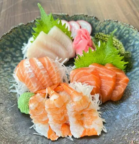Hình ảnh SCB-2:sashimi 4 loại cá sống 