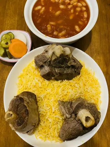 Hình ảnh 28. FRIED LAMB WITH WHITE BEAN 
