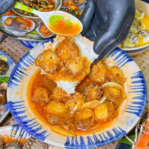 Hình ảnh Cồi sò điệp Nhật sốt tiêu đen