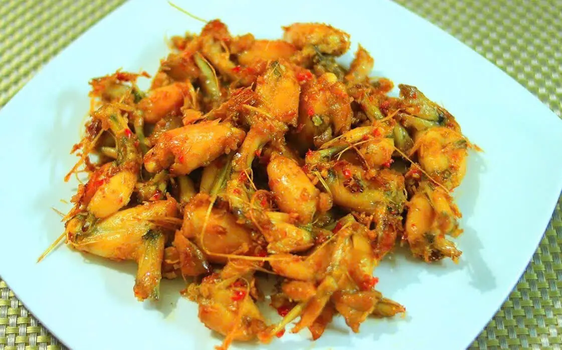 Hình ảnh Ếch kho sả ớt 3 con + cơm