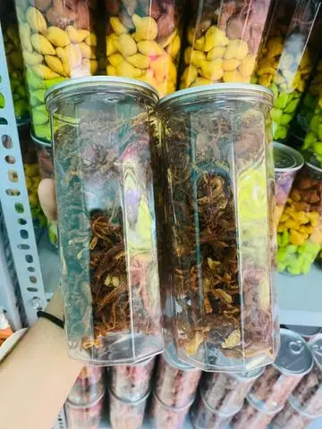Hình ảnh Khô Heo Cháy Tỏi Hũ 300gram