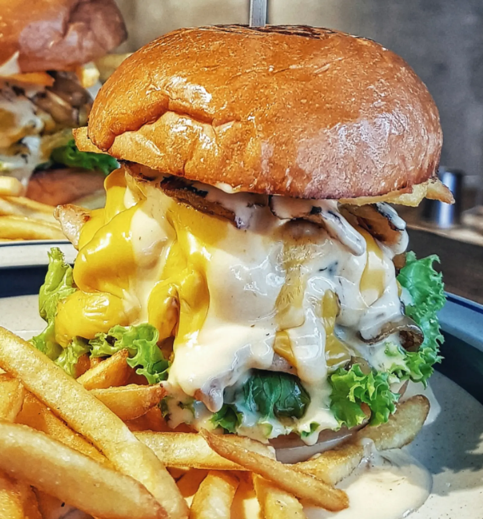Hình ảnh Bao mập burger Bò Tây