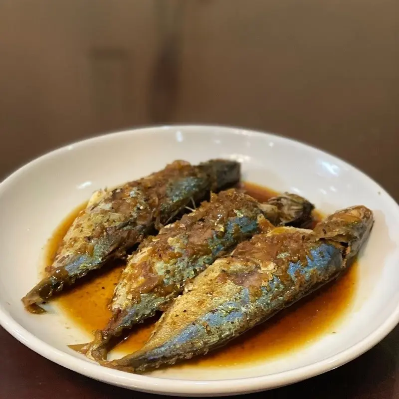 Hình ảnh cơm cá bạc má kho tiêu 