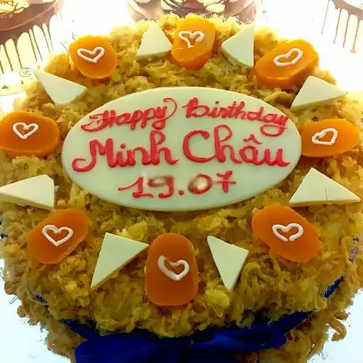Hình ảnh Bánh Bông Lan Trứng Muối Sinh Nhật Size 20cm