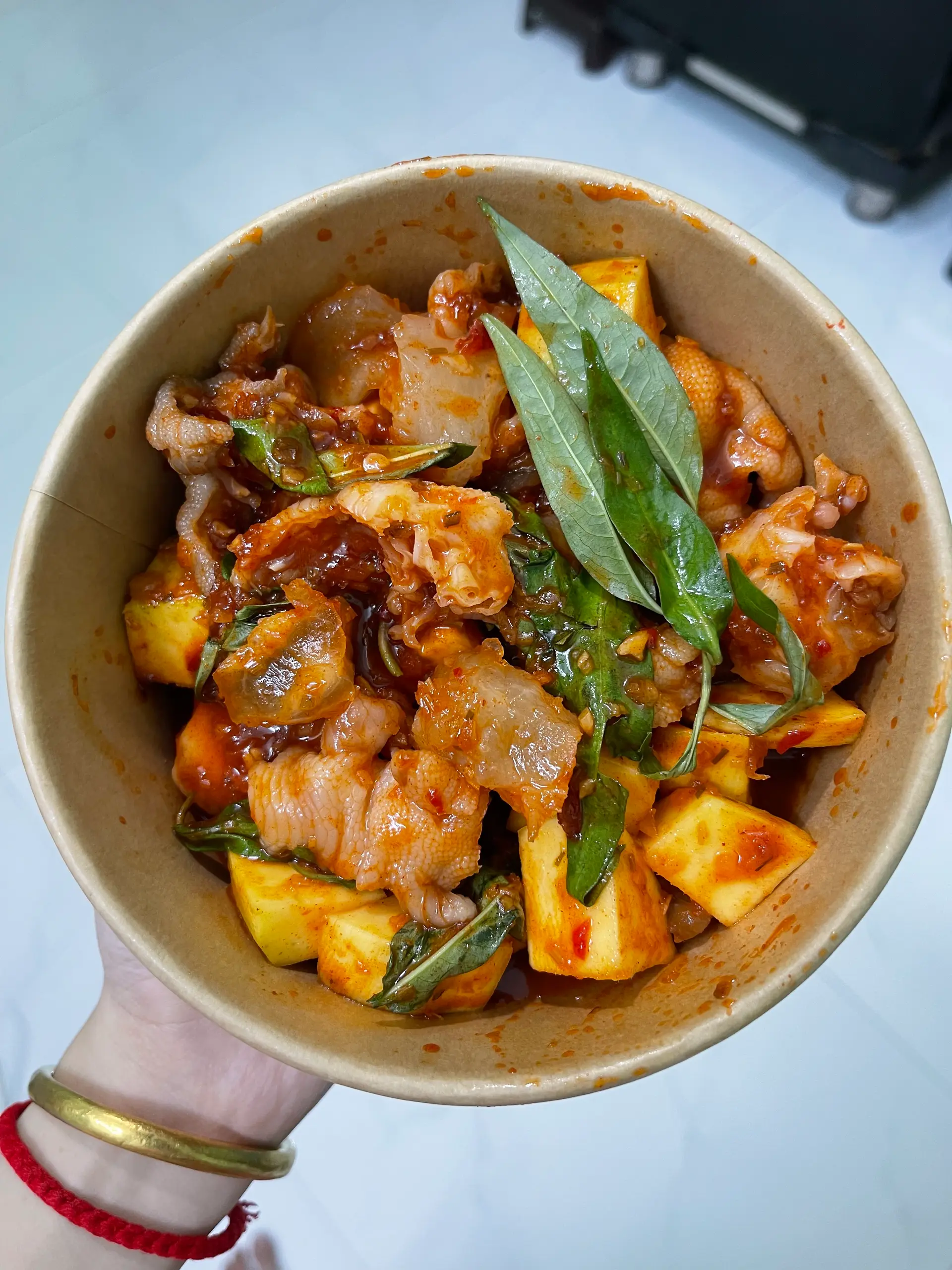 Hình ảnh Combo Mix Chân Gà + Gân Bò Sốt Thái 