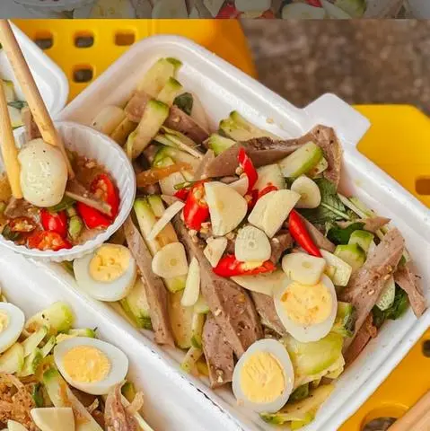 Hình ảnh Chả Trộn Trứng Cút - Nhỏ - không kèm bánh