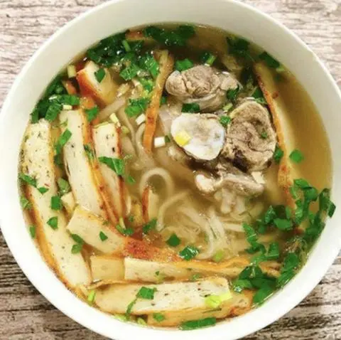 Hình ảnh Bánh Canh Xương - Chả cá