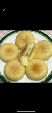 Hình ảnh Bánh hotteok nhân ngập phô mai