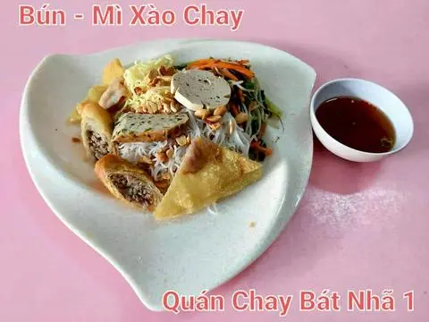 Hình ảnh Bún - mì xào chay