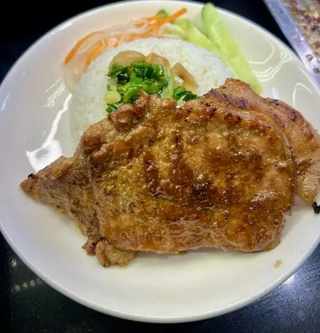 Hình ảnh Cơm tấm sườn