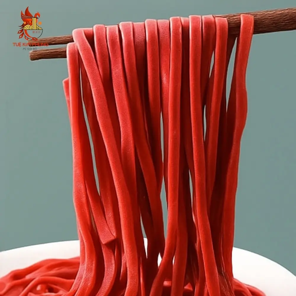 Hình ảnh Mì tươi thủ công đảo vị gấc