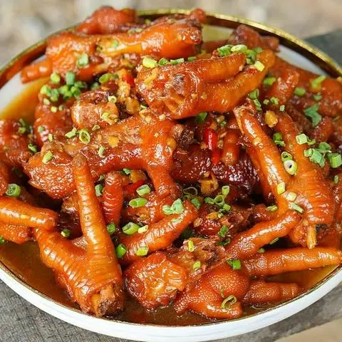 Hình ảnh CHÂN GÀ RÚT XƯƠNG KHO ĐẬM VỊ KHÔNG CAY 