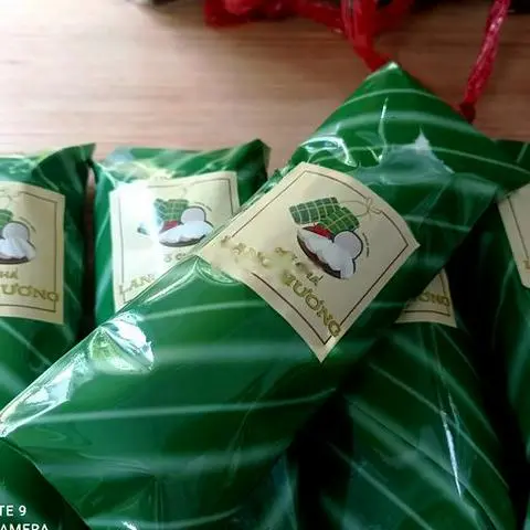 Hình ảnh Nem Chua - 1kg 5 Cây