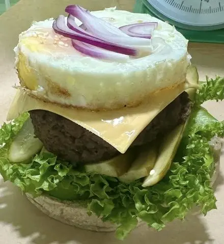 Hình ảnh Bagel bò Úc - bagel buger Australian beef