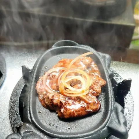 Hình ảnh Bò bít tết -trứng