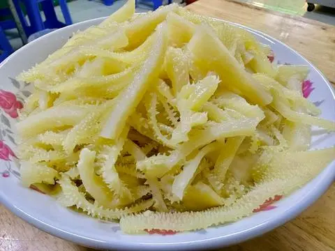Hình ảnh Phở lá sách