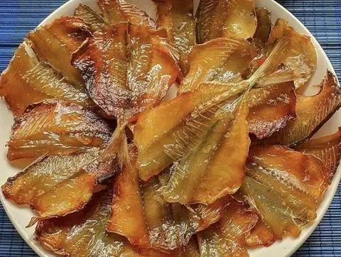 Hình ảnh Khô chỉ vàng chấm nước mắm