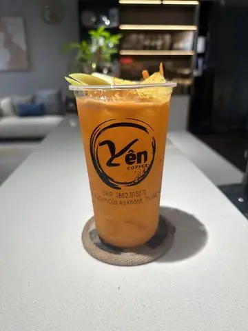 Hình ảnh ÉP TÁO THƠM CÀ RỐT- APPLE PINEAPPLE CARROT JUICE
