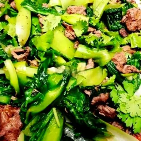 Hình ảnh Cơm chiên bò xào cải