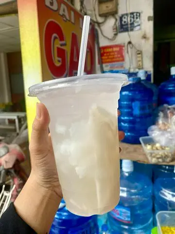 Hình ảnh Dừa tươi đá đường