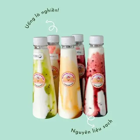Hình ảnh (1 Chai) Sữa Chua Uống Vị Trái Cây 330ml