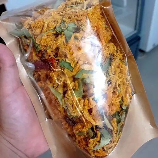 Hình ảnh Khô Gà Lá Chanh - Gói 200gr