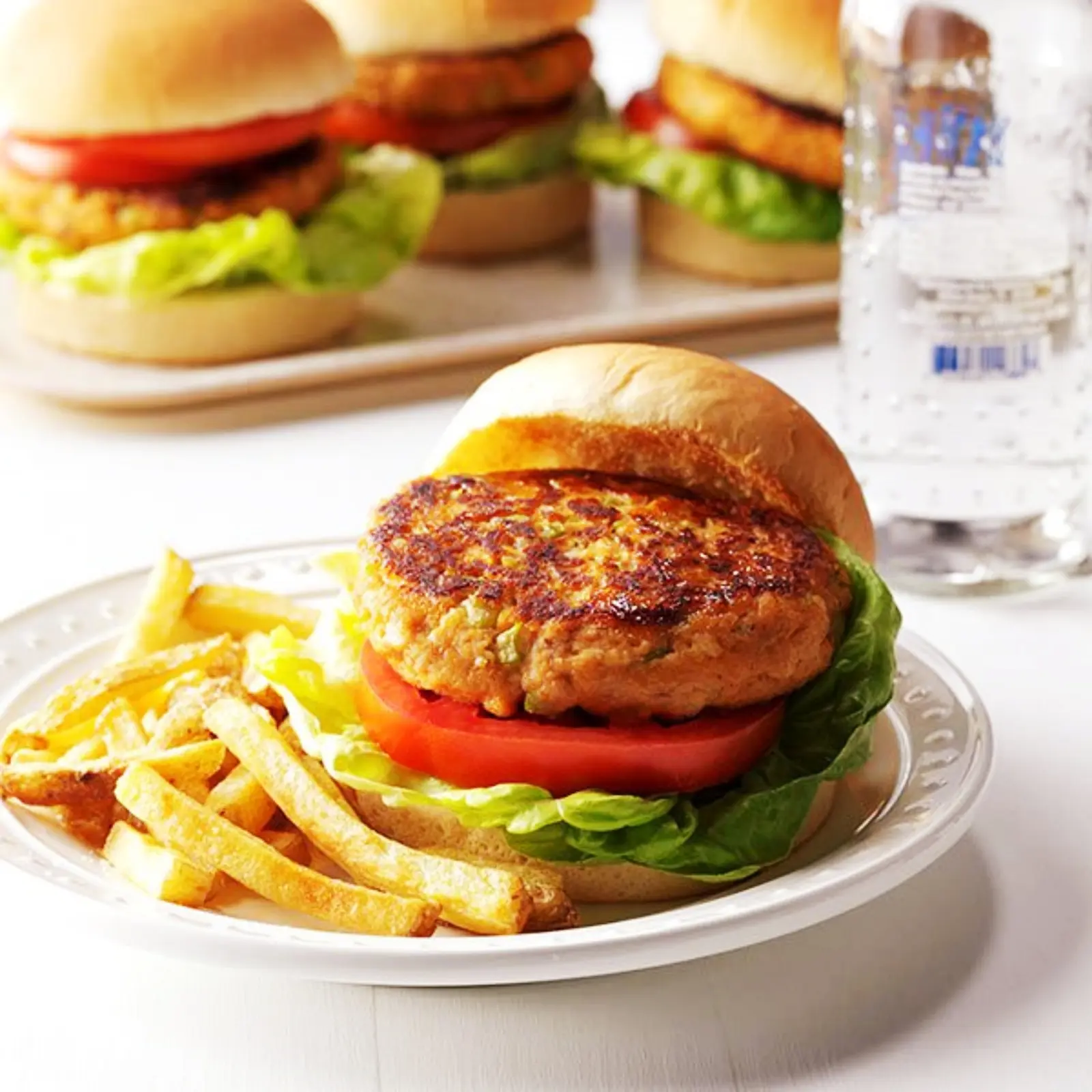 Hình ảnh Hamburger Chả Cá Đặc Biệt