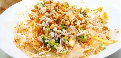 Hình ảnh Bánh tráng trộn thịt bằm