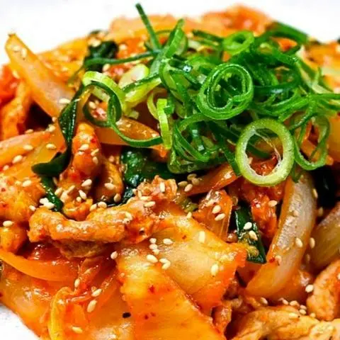 Hình ảnh 20》Buta Kimchi Itame (Thịt Heo Xào Với KimChi)