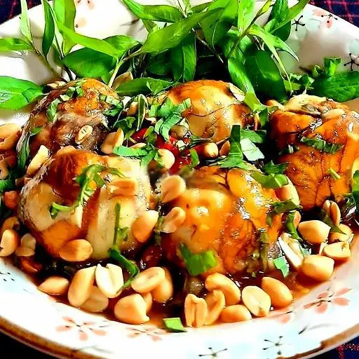 Hình ảnh 2 Trứng Vịt Lộn Xào Me