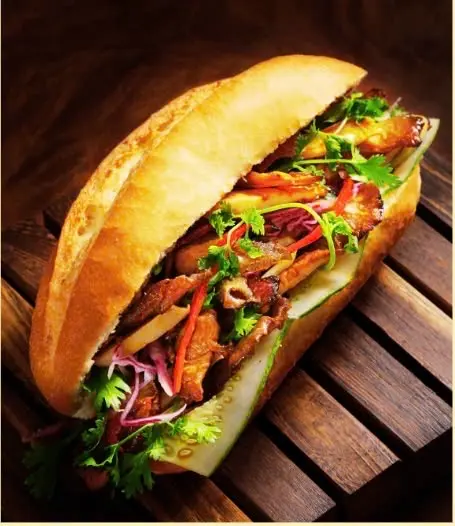 Hình ảnh Bánh mì heo múa lửa