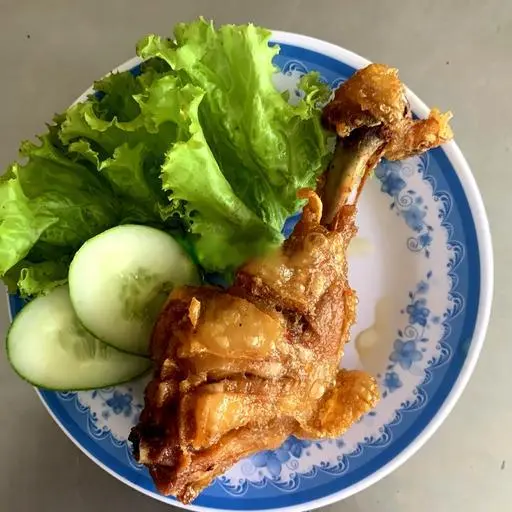 Hình ảnh Đùi gà thêm