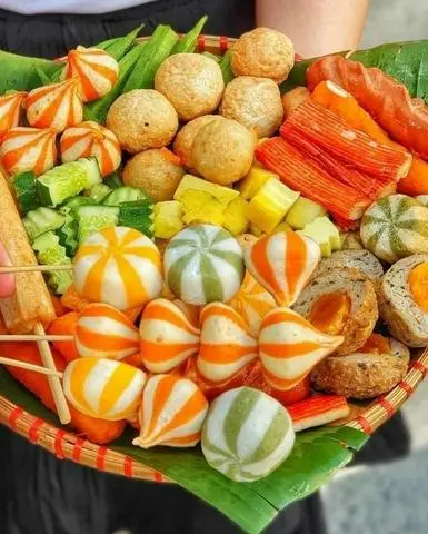 Hình ảnh Nhím 4 vị và thanh cua 