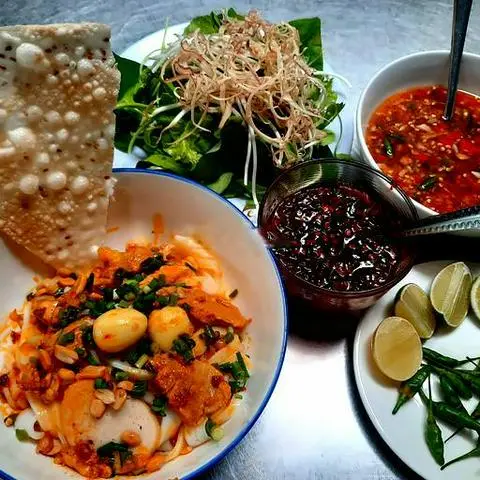 Hình ảnh Mì tôm thịt