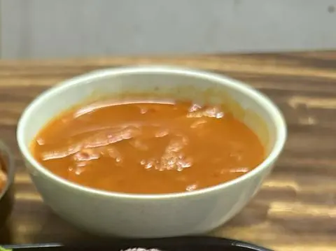 Hình ảnh Soup Kimchi 1 chén ( nấu từ nước xương) 
