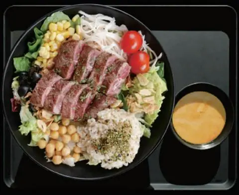 Hình ảnh SALAD-STEAK [bò áp chảo] (Tô)
