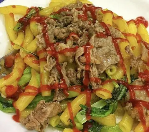 Hình ảnh Nui xào bò
