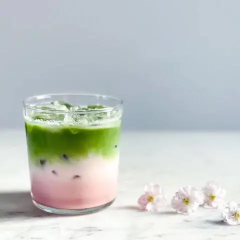 Hình ảnh sakura matcha 700ml