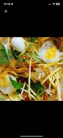 Hình ảnh Bánh Tráng Trộn (2 trứng cút)