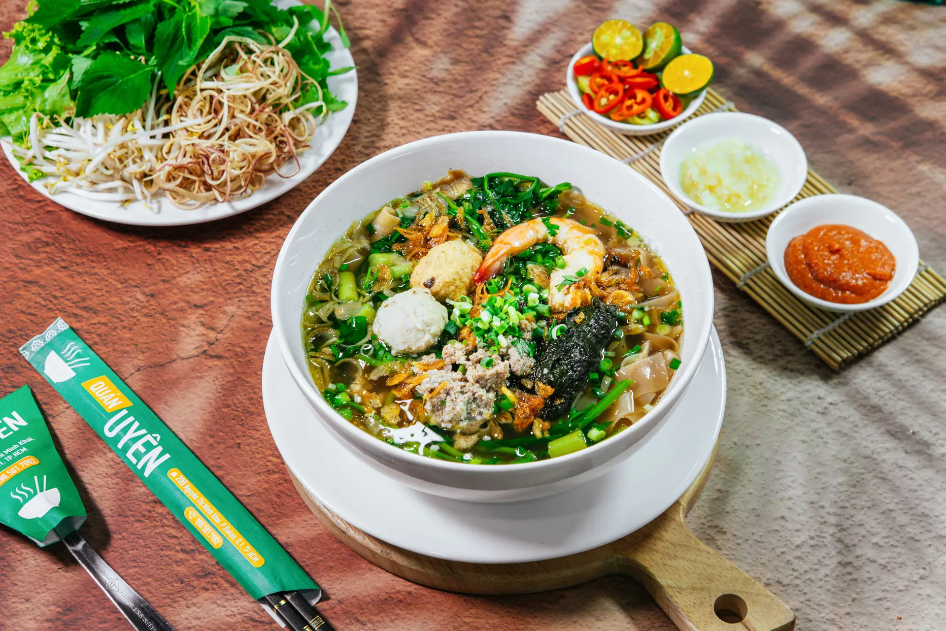 Hình ảnh Bánh đa cua Hải Phòng 