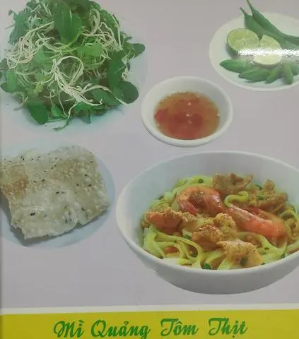 Hình ảnh mì Quảng tôm thịt 