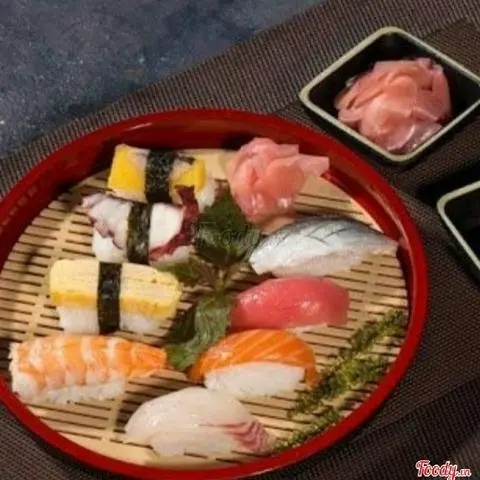 Hình ảnh SUSHI B -8 VIÊN