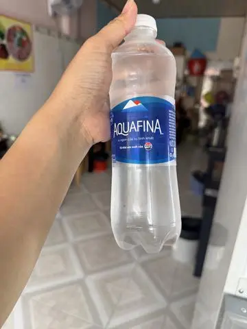 Hình ảnh Nước suối aqua