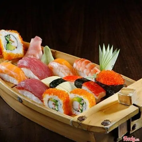 Hình ảnh SUSHI C _12 VIÊN