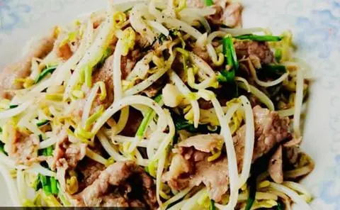 Hình ảnh bò xào giá hẹ 