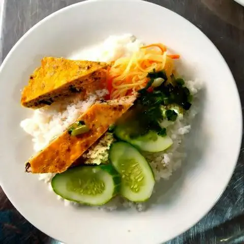 Hình ảnh Cơm tấm chả