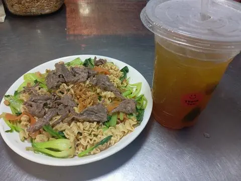 Hình ảnh Combo mì xào bò - trà tắc