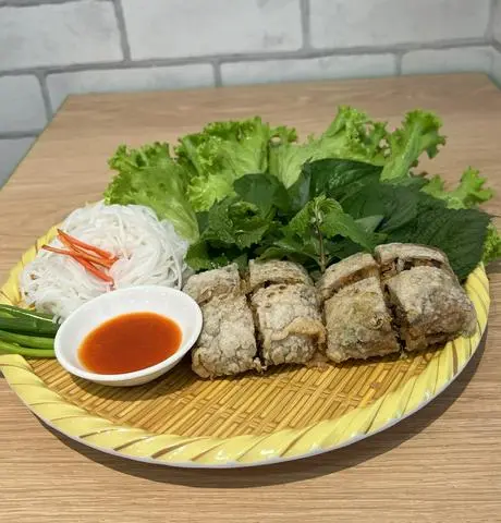 Hình ảnh Nem Vuông Nhà Nôm