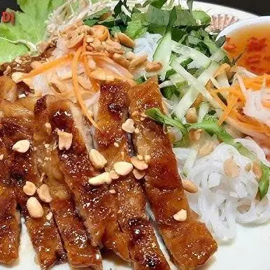 Hình ảnh Bún Sườn Nướng 