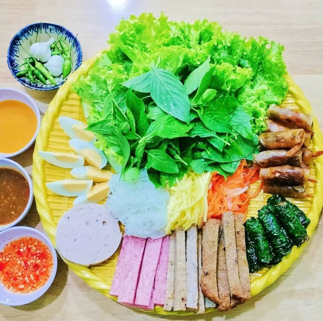 Hình ảnh Combo Vui Vẻ ( 3 Người)